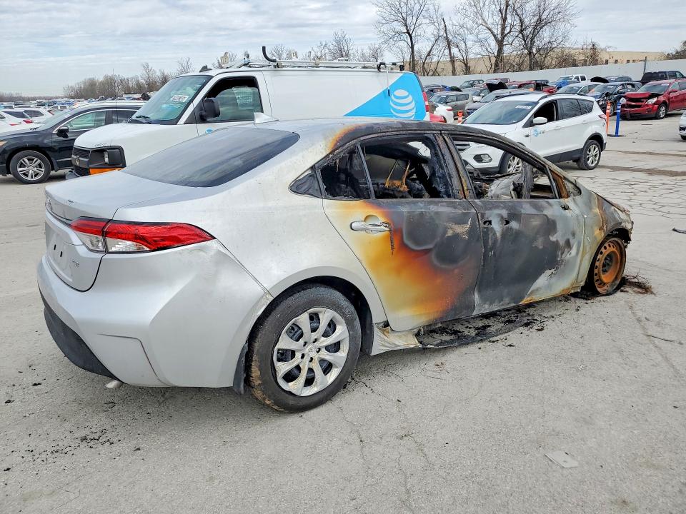 2024 Toyota Corolla VIN 5YFB4MDE4RP225535 COPART salvage auction — BURN, Oh - Certificate Of Title, sold $500 on 2026-07-07 (photo 3)