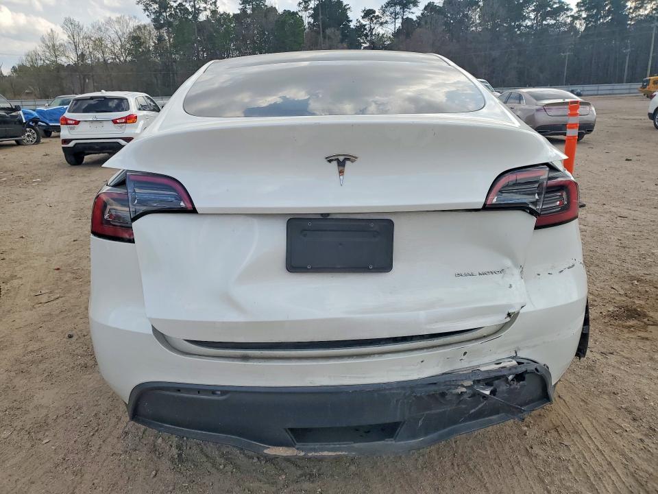 2023 Tesla Model y VIN 7SAYGDEE7PF750410 COPART salvage auction — REAR END, Other, sold $11,000 on 2026-07-10 (photo 6)