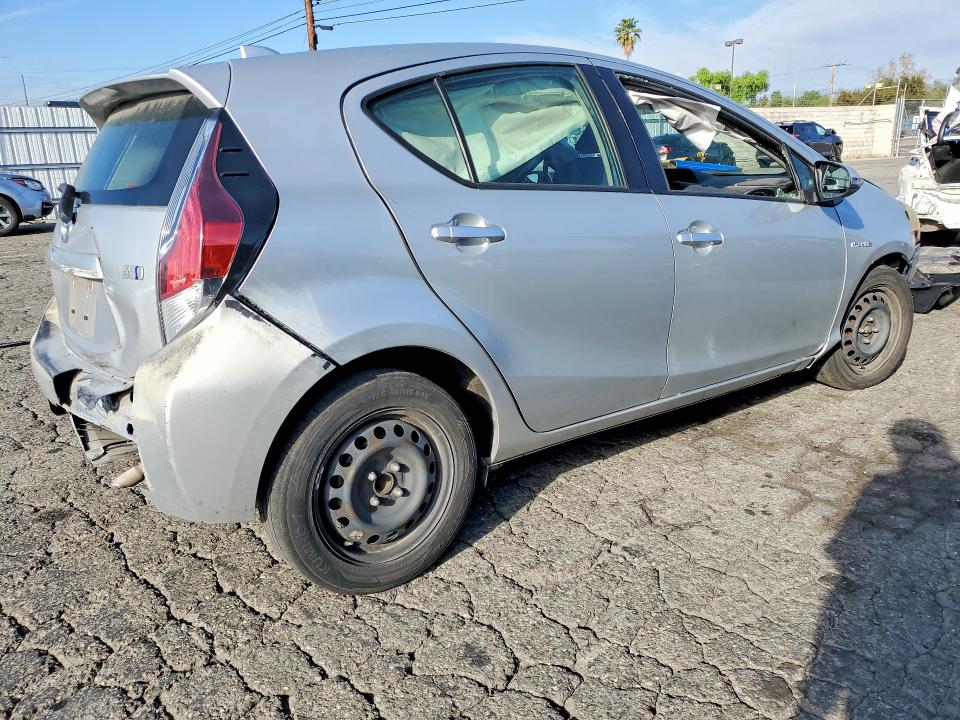 2015 Toyota Prius VIN JTDKDTB33F1575699 COPART salvage auction — FRONT END, Ca - Salvage Certificate, sold $300 on 2026-07-16 (photo 3)
