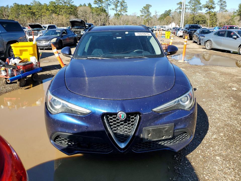 2018 Alfa romeo Stelvio VIN ZASFAKPN3J7B75508 COPART salvage auction — REAR END, Ms - Cert Of Title-Salvaged, sold $2,850 on 2026-07-31 (photo 5)