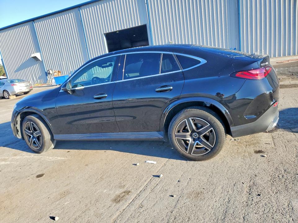2025 Mercedes-benz Glc coupe VIN W1NKJ4HBXSF292896 COPART salvage auction — SIDE, Salvage Title, sold $33,750 on 2026-07-20 (photo 2)