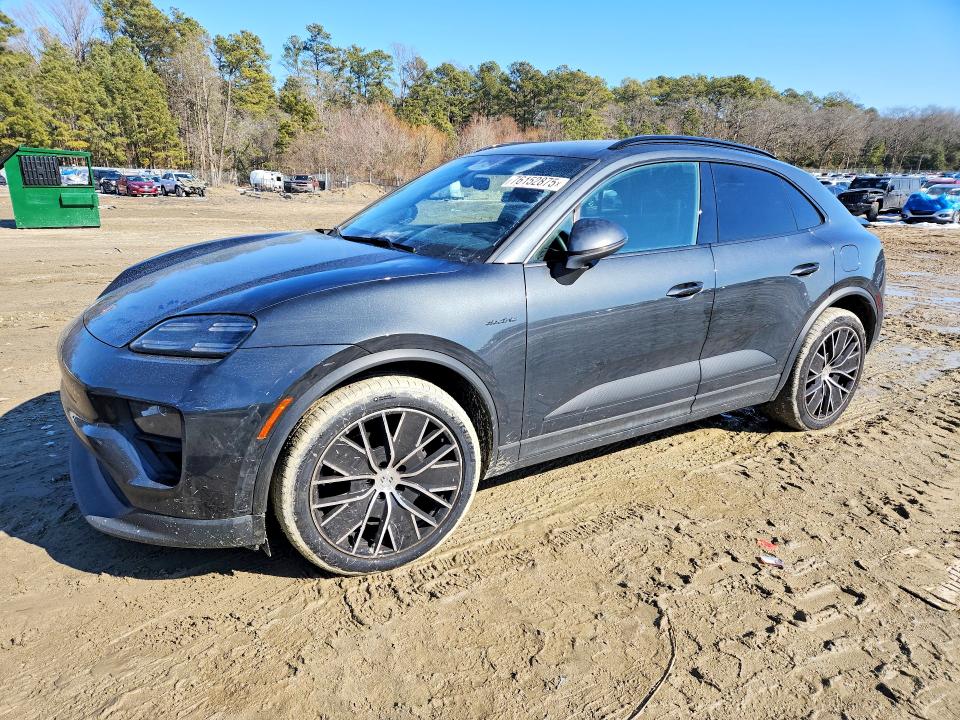 2025 Porsche Macan VIN WP1AA2XA5SL002111 COPART salvage auction — Front End, DE - SALVAGE CERTIFICATE, sold $48,250 on 2026-06-30 (photo 1)