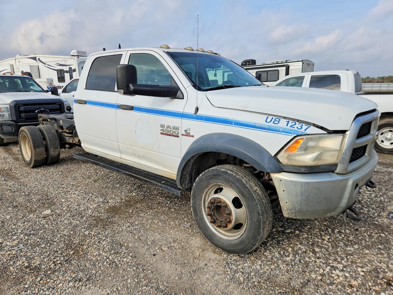 2015 Ram 4500 VIN 3C7WRKEL5FG707696 COPART salvage auction — Front End, TX - CERTIFICATE OF TITLE, sold $4,150 on 2026-05-07 (photo 4)