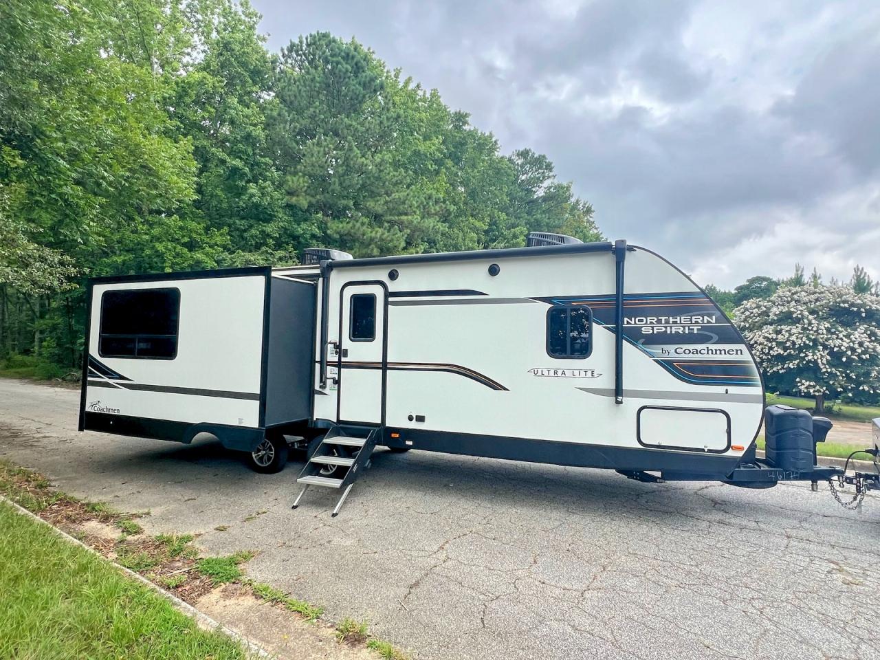 2023 Coachmen All models VIN 5ZT2SBTB7PS046174 COPART salvage auction — Rear End, GA - CERTIFICATE OF TITLE (P), sold $7,100 on 2026-04-09 (photo 5)