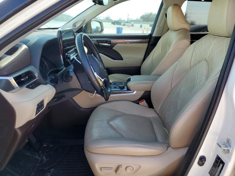 2021 Toyota Highlander VIN 5TDFZRBH1MS134820 COPART salvage auction — REAR END, Tx - Salvage Vehicle Title, sold $21,700 on 2026-07-16 (photo 7)