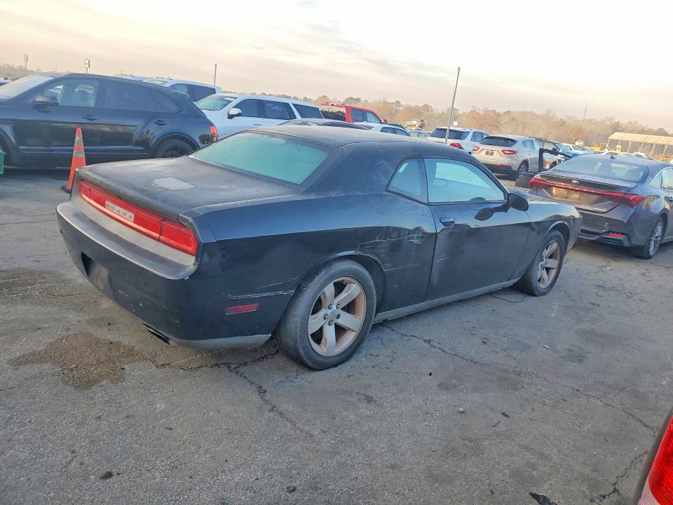 2012 Dodge Challenger VIN 2C3CDYAGXCH275519 COPART salvage auction — FRONT END, Ga - Certificate Of Title, sold $1,500 on 2026-07-31 (photo 3)