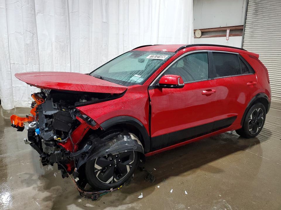 2024 Kia Niro VIN KNDCR3L1XR5111325 COPART salvage auction — FRONT END, VA - CERT OF TITLE - SALVAGE, sold $3,900 on 2026-08-03 (photo 1)
