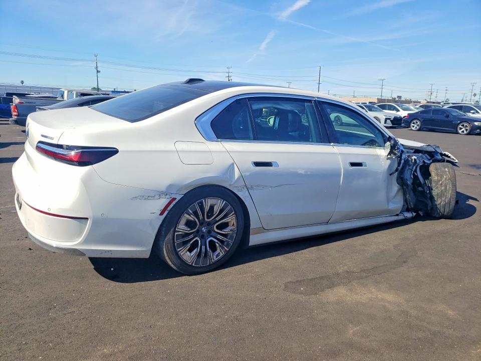 2025 BMW I7 VIN WBY43EJ02SCT41887 COPART salvage auction — Front End, CA - SALVAGE CERTIFICATE, sold $24,600 on 2026-04-27 (photo 3)