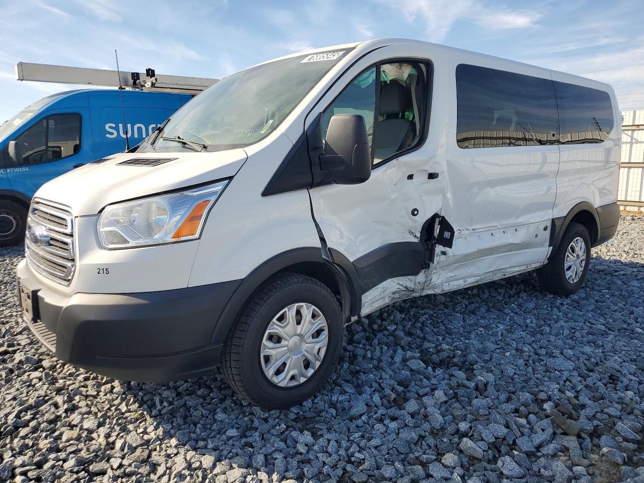 2019 Ford Transit VIN 1FMZK1YM0KKA66498 — COPART salvage auction photo
