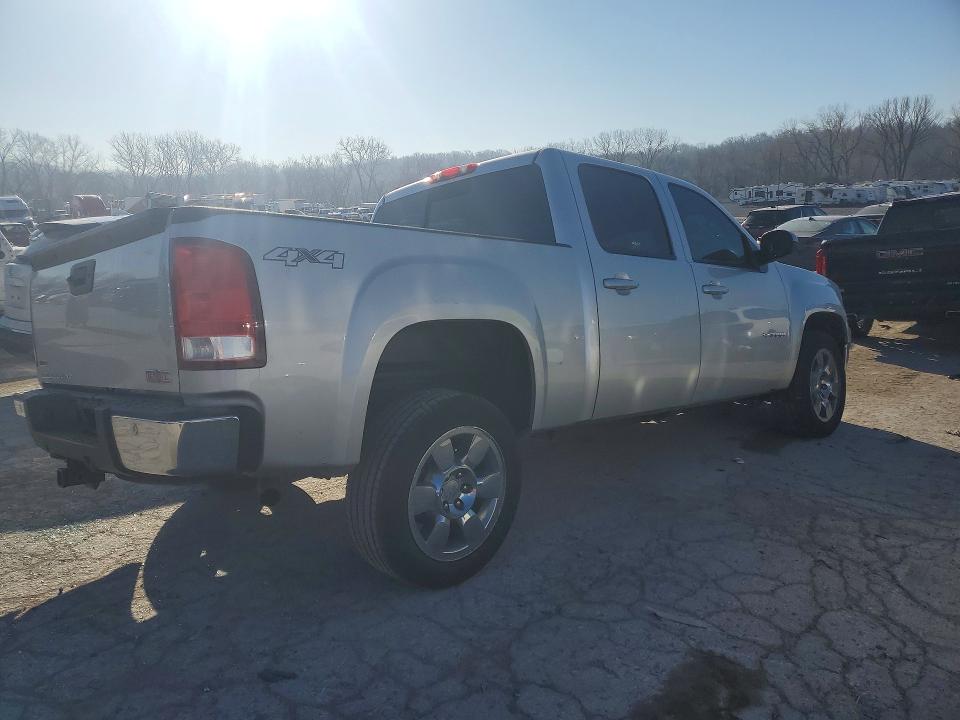 2011 Gmc SIERRA VIN 3GTP2WE38BG261566 COPART salvage auction — SIDE, Ks - Cert Of Title-Salvage, sold $3,200 on 2026-07-02 (photo 3)