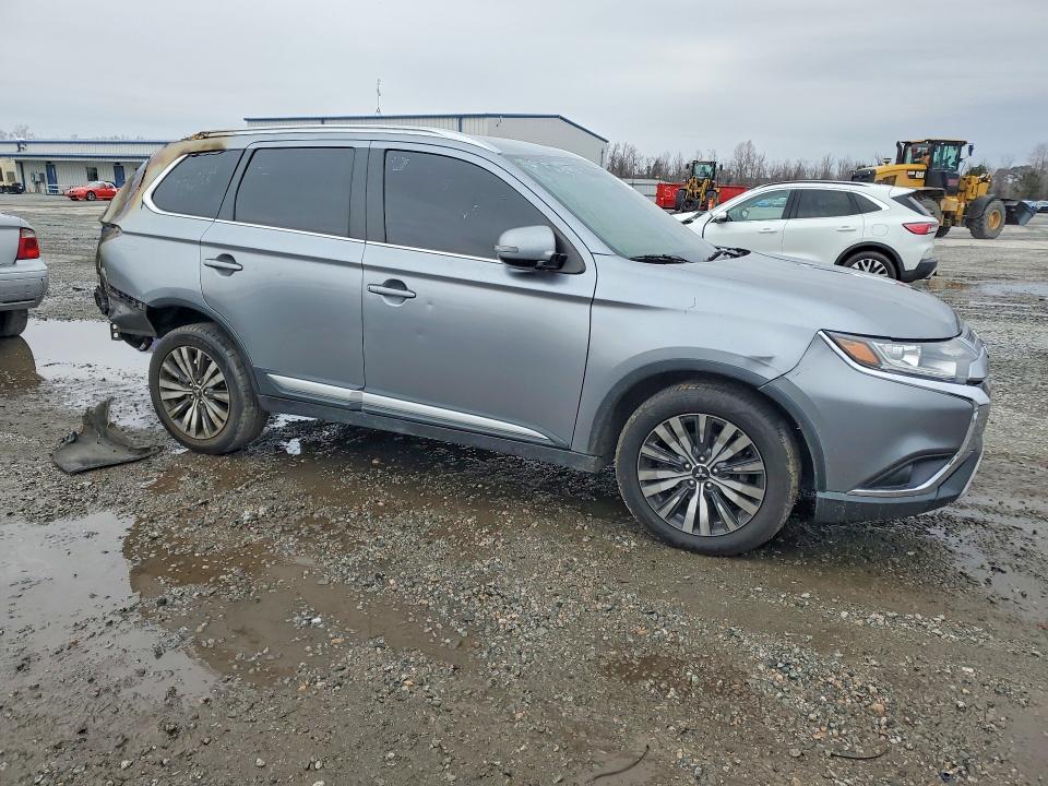 2019 Mitsubishi Outlander VIN JA4AZ3A36KZ039799 COPART salvage auction — BURN, Nc - Salvage Certificate Of Title, sold $1,400 on 2026-07-20 (photo 4)