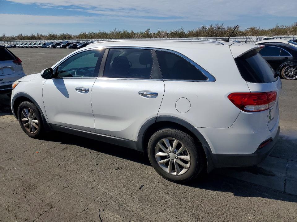 2016 Kia Sorento VIN 5XYPG4A55GG108808 COPART salvage auction — MECHANICAL, Ca - Dis/Dlr/Exp Only Clean Title, sold $1,000 on 2026-07-08 (photo 2)
