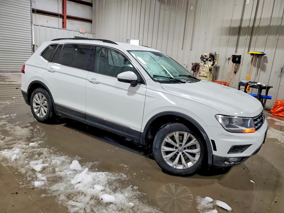 2018 Volkswagen Tiguan VIN 3VV2B7AX6JM003802 COPART salvage auction — FRONT END, NY - MV-907A SALVAGE CERTIFICATE, sold $3,900 on 2026-08-24 (photo 4)