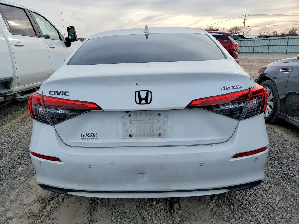 2022 Honda Civic VIN 2HGFE1F96NH327997 COPART salvage auction — MINOR DENT/SCRATCHES, AR - CERTIFICATE OF TITLE, sold $7,800 on 2026-07-07 (photo 6)