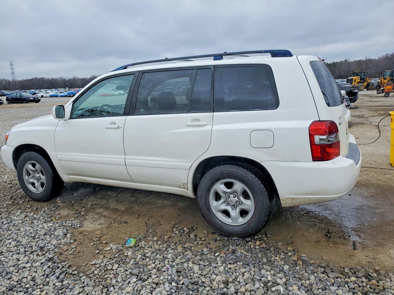 2006 Toyota Highlander VIN JTEGD21A260151254 COPART salvage auction — Top/Roof, TN - SALVAGE CERTIFICATE, sold $1,500 on 2026-07-09 (photo 2)