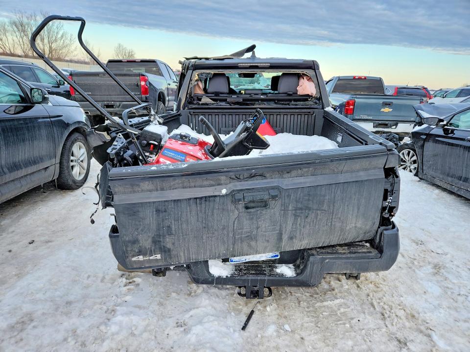 2025 Toyota Tacoma VIN 3TMLB5JN8SM207931 COPART salvage auction — REAR END, MI - CERTIFICATE OF TITLE, sold $12,600 on 2026-07-30 (photo 6)