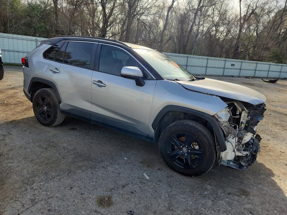 2020 Toyota Rav 4 VIN 2T3W1RFV5LW082287 COPART salvage auction — FRONT END, Tx - Salvage Vehicle Title, sold $7,900 on 2026-07-30 (photo 4)
