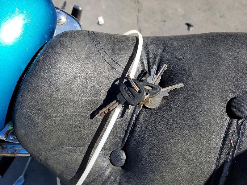 1996 Suzuki Vs1400 VIN JS1VX51L8T2103127 COPART salvage auction — NORMAL WEAR, Ky - Bill Of Sale/Part Only/No Titl, sold $150 on 2026-07-09 (photo 8)