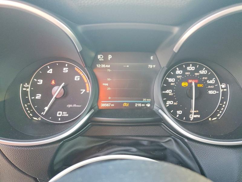2019 Alfa romeo Stelvio VIN ZASPAJAN3K7C71311 COPART salvage auction — NORMAL WEAR, Nj - Certificate Of Title, sold $2,550 on 2026-07-07 (photo 9)