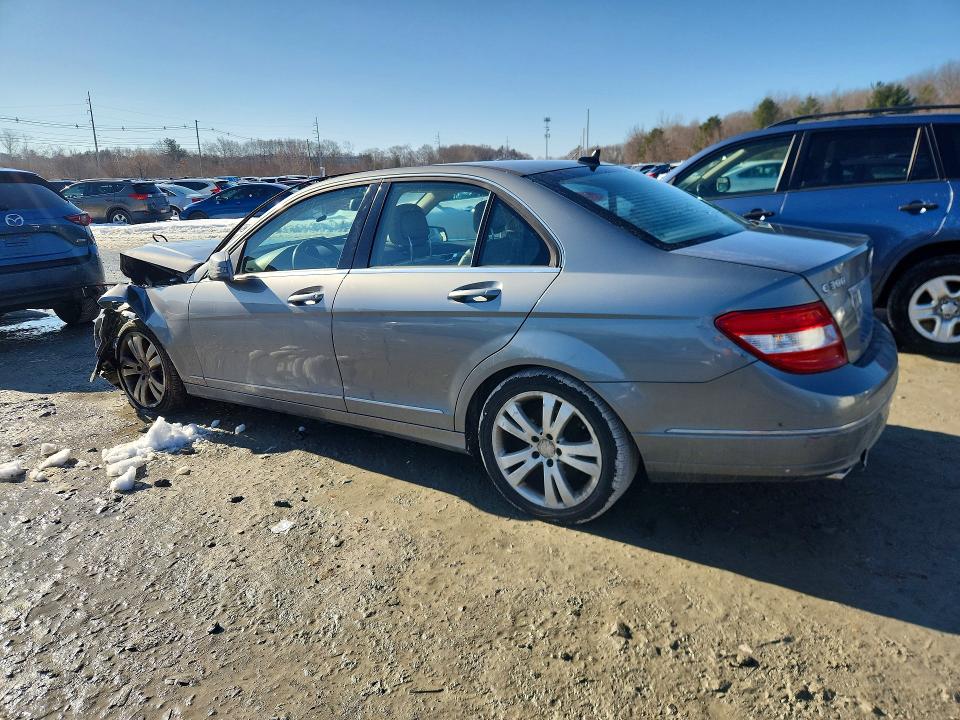 2011 Mercedes-benz C-klasse VIN WDDGF8BB4BR167007 COPART salvage auction — FRONT END, MA - CERT OF TITLE-RECONSTRCTD COLL, sold $125 on 2026-08-20 (photo 2)