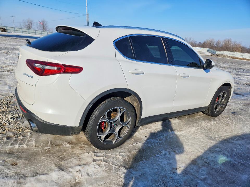 2018 Alfa romeo Stelvio VIN ZASFAKRN3J7B59581 COPART salvage auction — FRONT END, Mi - Cert Of Title-Salvage Vehicle, sold $6,400 on 2026-08-13 (photo 3)