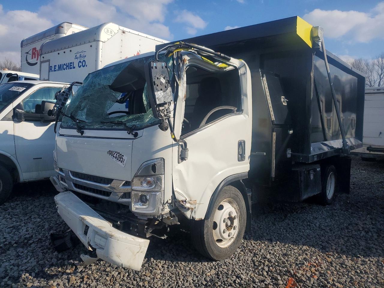 2024 Chevrolet 4500 VIN 54DCDW1D3RS205430 COPART salvage auction — Rollover, PA - CERTIFICATE OF SALVAGE, sold $5,100 on 2026-05-07 (photo 2)