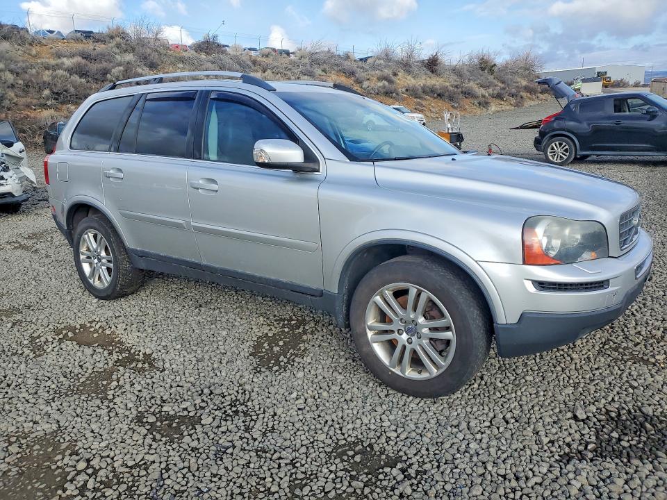2010 Volvo Xc90 VIN YV4982CZ5A1552897 COPART salvage auction — MINOR DENT/SCRATCHES, Nv - Salvage Title, sold $90 on 2026-07-30 (photo 4)