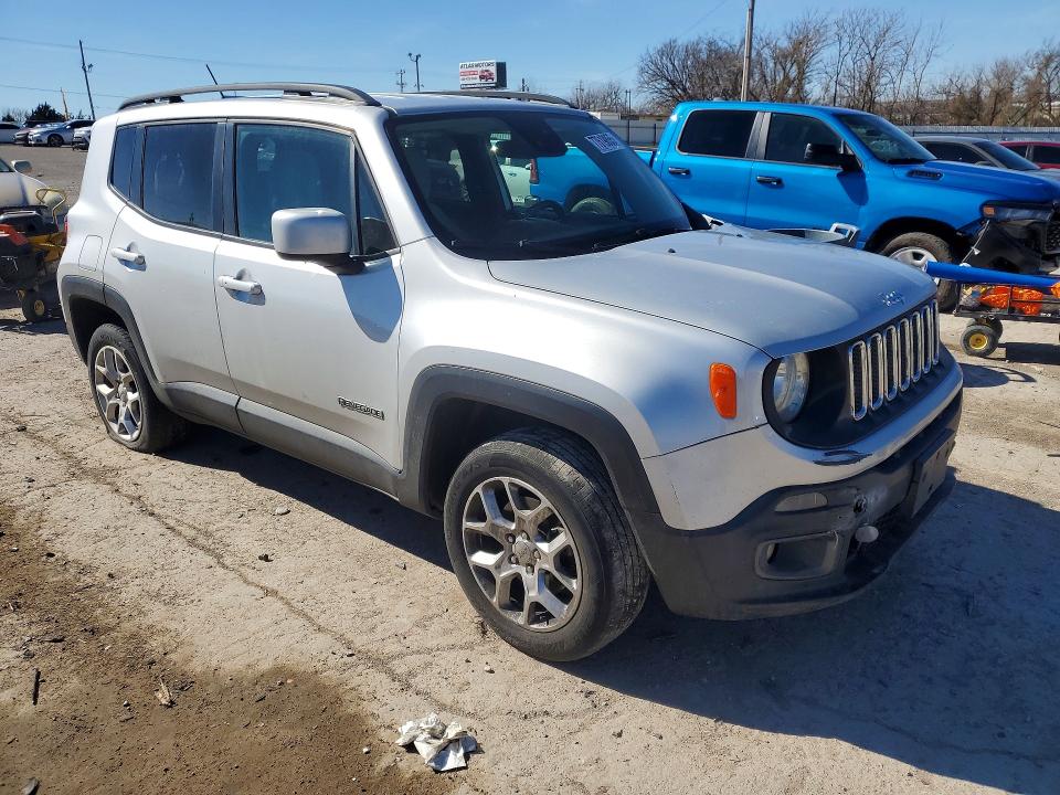 2017 Jeep Renegade VIN ZACCJBBB7HPE73548 COPART salvage auction — SIDE, Salvage Title, sold $1,100 on 2026-08-13 (photo 4)