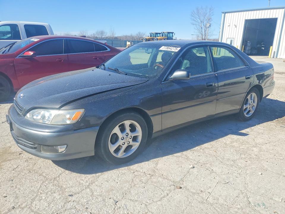 2001 Lexus ES VIN JT8BF28G010340706 COPART salvage auction — FRONT END, Id - Salvage Certificate Of Title, sold $800 on 2026-07-28 (photo 1)