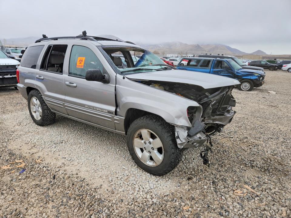 2001 Jeep Grand cherokee VIN 1J4GW58N81C610278 COPART salvage auction — ROLLOVER, Ut - Non-Repairable Certificate, sold $125 on 2026-08-21 (photo 4)