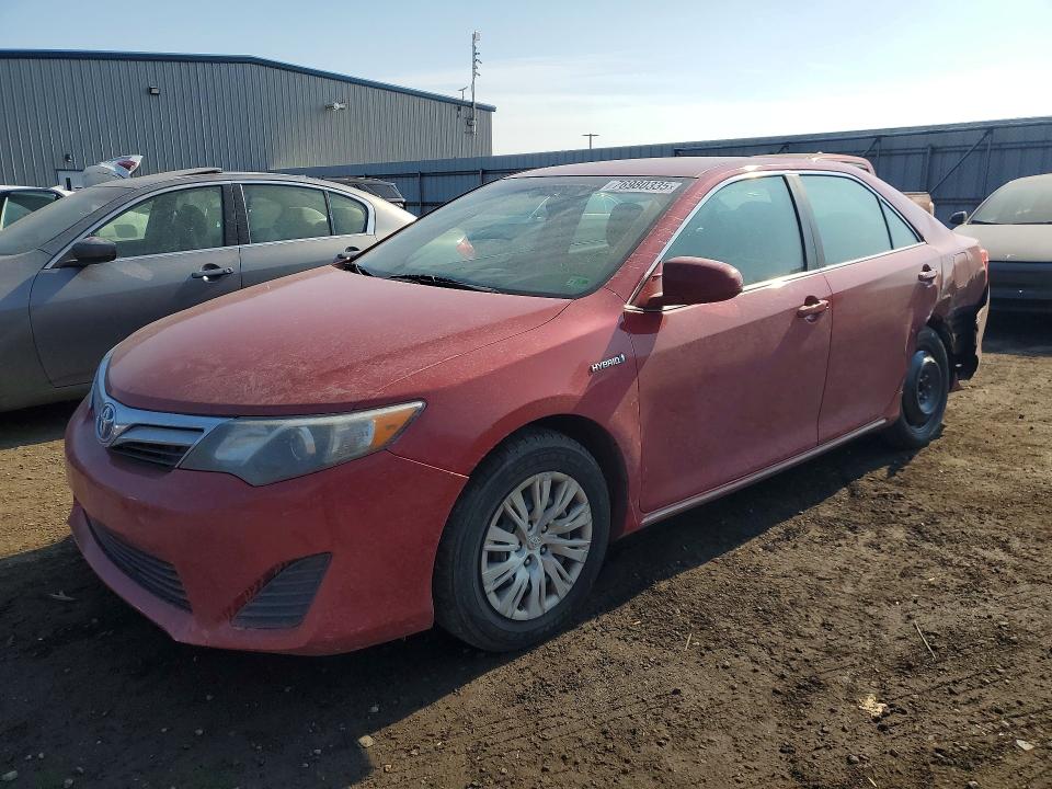 2014 Toyota Camry hybrid VIN 4T1BD1FK6EU107447 — COPART salvage auction photo