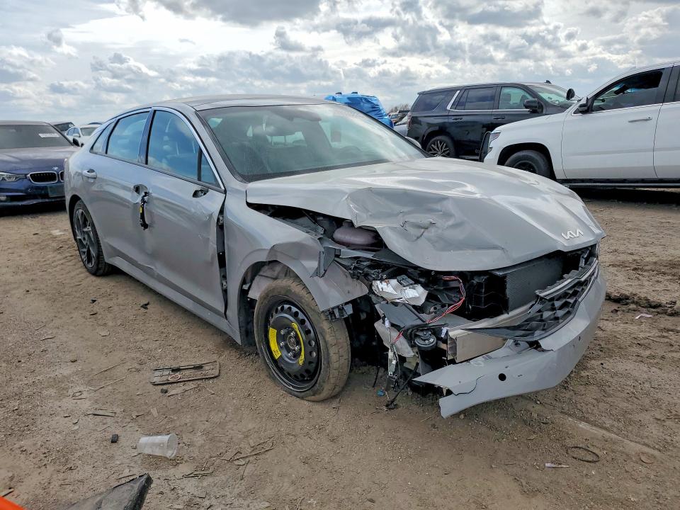2025 Kia K5 VIN KNAG64J73S5391129 COPART salvage auction — FRONT END, TX - SALVAGE VEHICLE TITLE, sold $6,200 on 2026-07-09 (photo 4)
