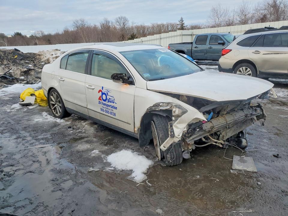 2008 Volkswagen Passat VIN WVWDU73CX8E165864 COPART salvage auction — FRONT END, Ma - Cert Of Title-Reconstrctd Coll, sold $450 on 2026-07-29 (photo 4)