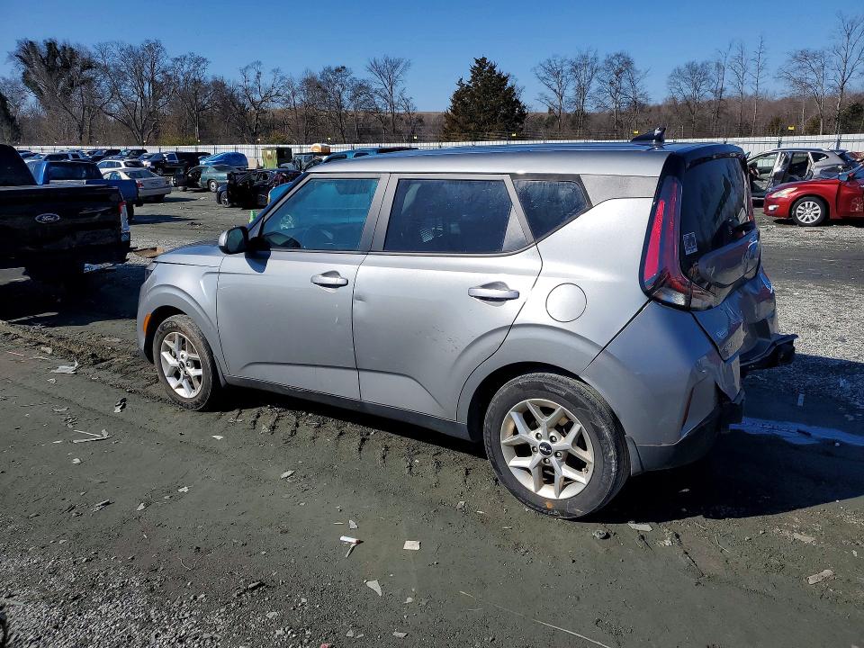 2024 Kia Soul VIN KNDJ23AU8R7905592 COPART salvage auction — FRONT END, Sc - Certificate Of Title, sold $2,350 on 2026-07-27 (photo 2)