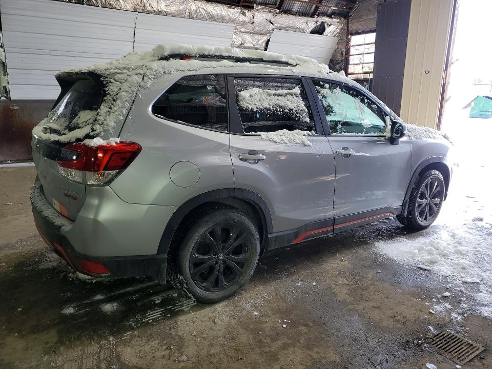 2019 Subaru Forester VIN JF2SKAPC9KH581724 COPART salvage auction — SIDE, Ny - Mv907A-Parts Only, sold $200 on 2026-07-29 (photo 3)