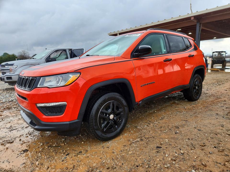 2018 Jeep Compass VIN 3C4NJDAB4JT168612 — COPART salvage auction photo