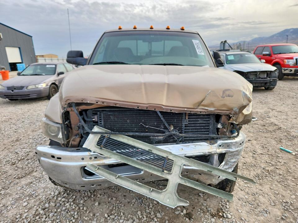 2001 Dodge Ram 2500 VIN 3B7KF23711G742528 COPART salvage auction — FRONT END, Ut - Salvage Certificate, sold $3,900 on 2026-07-02 (photo 5)