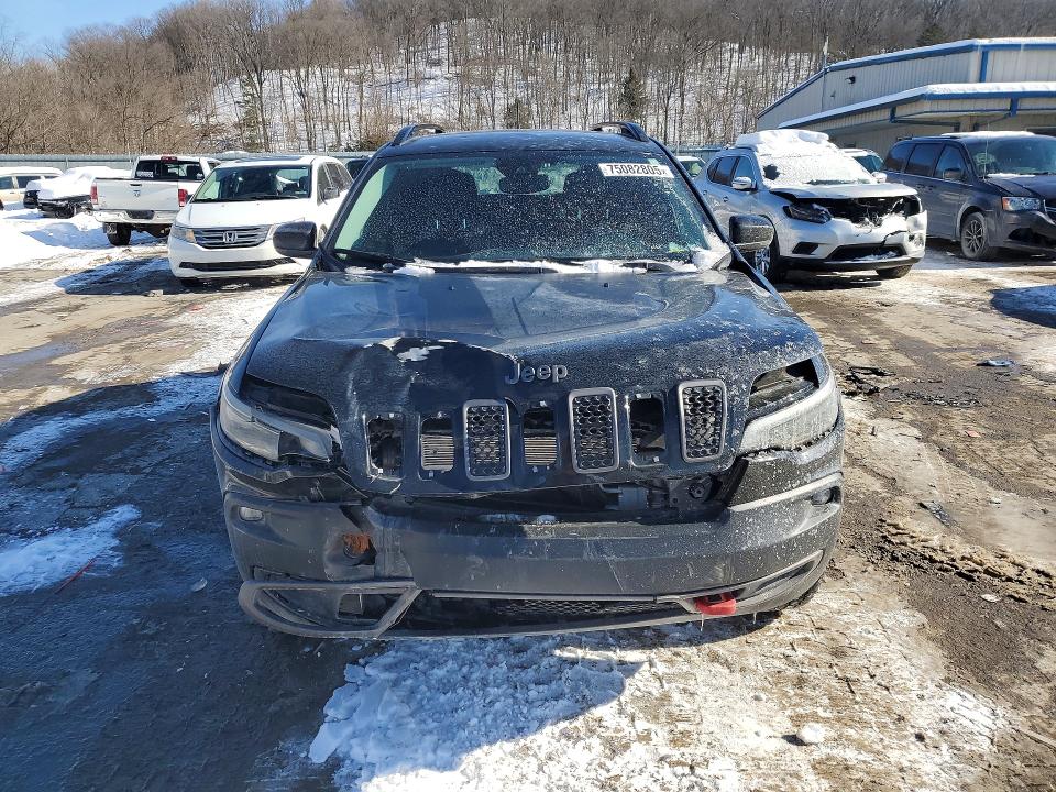 2022 Jeep Cherokee VIN 1C4PJMBX0ND518378 COPART salvage auction — FRONT END, Pa - Certificate Of Salvage, sold $7,900 on 2026-07-02 (photo 5)