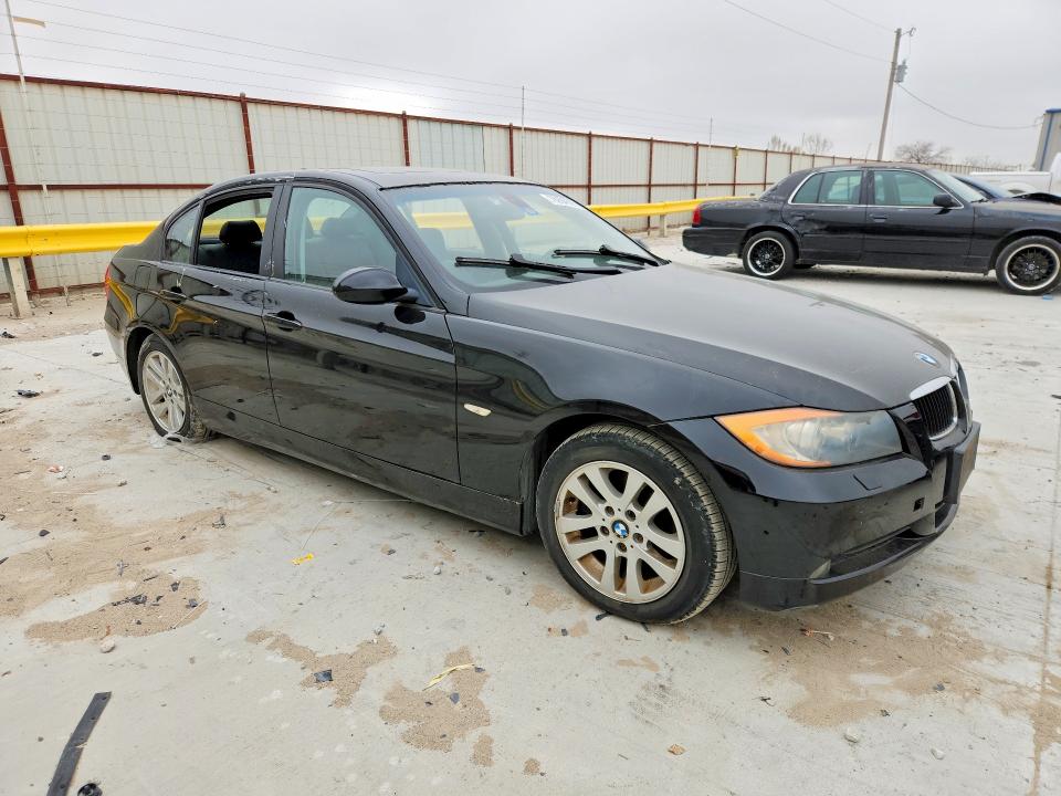 2006 BMW 3er VIN WBAVD13556KV01337 COPART salvage auction — MECHANICAL, TX - CERTIFICATE OF TITLE, sold $200 on 2026-07-24 (photo 4)