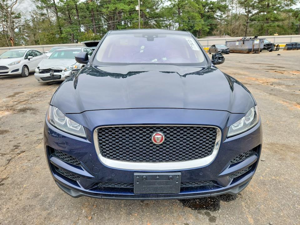 2020 Jaguar F-pace VIN SADCK2GX5LA637474 COPART salvage auction — VANDALISM, Salvage Title, sold $1,050 on 2026-09-04 (photo 5)
