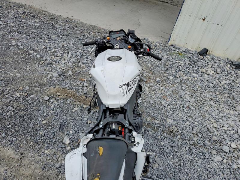 2023 Yamaha Yzfr7 VIN JYARM38E5PA006972 COPART salvage auction — ROLLOVER, Id - Salvage Certificate Of Title, sold $1,750 on 2026-07-02 (photo 6)