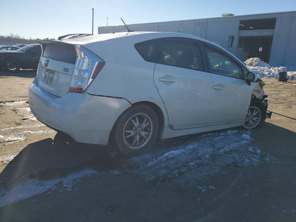 2010 Toyota Prius VIN JTDKN3DU3A0112270 COPART salvage auction — FRONT END, Va - Cert Of Title - Salvage, sold $250 on 2026-07-29 (photo 3)