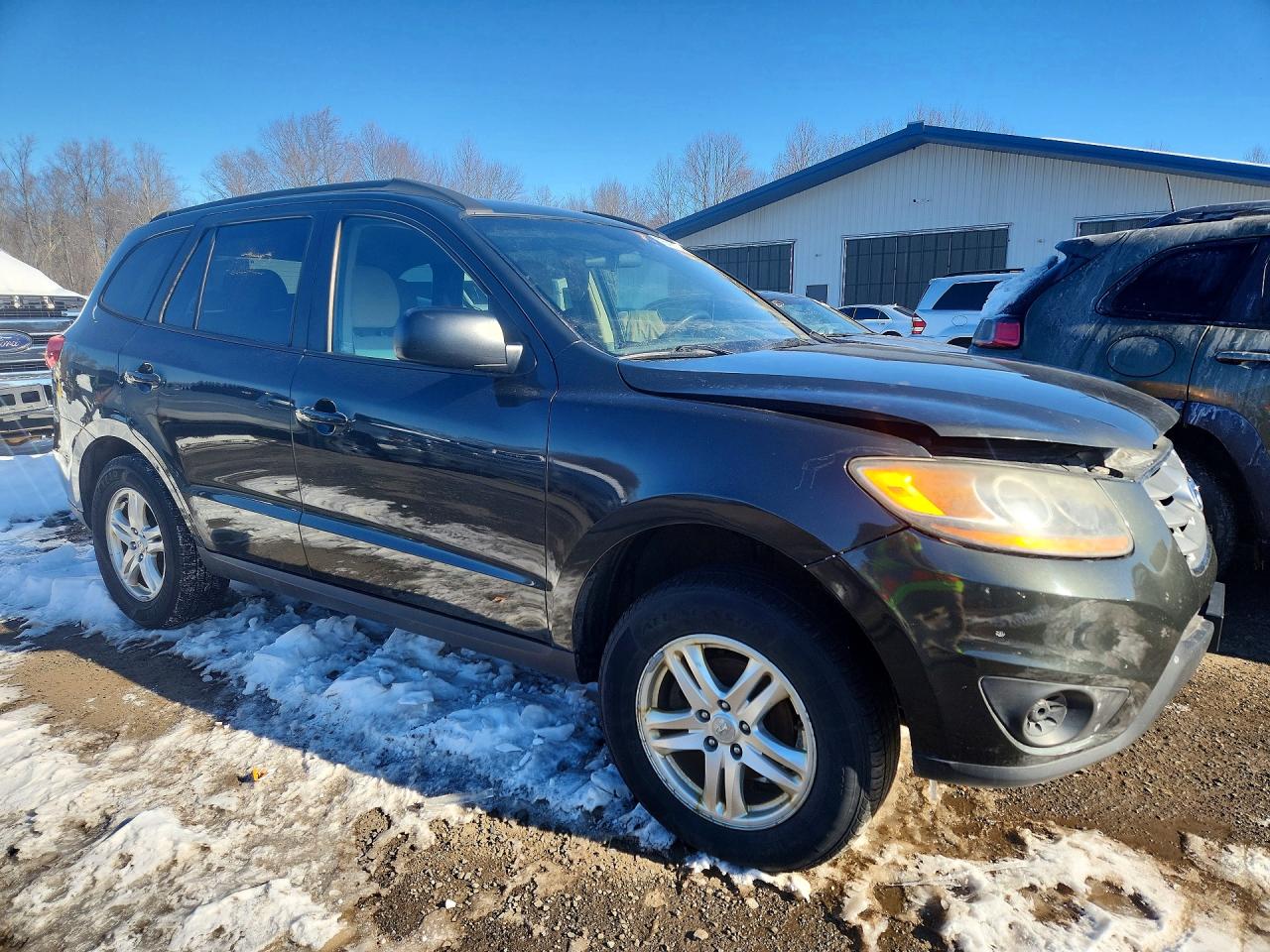 2011 Hyundai Santa Fe VIN 5XYZGDAB0BG086448 COPART salvage auction — Minor Dent/Scratches, NY - CERTIFICATE OF TITLE, sold $600 on 2026-07-09 (photo 4)