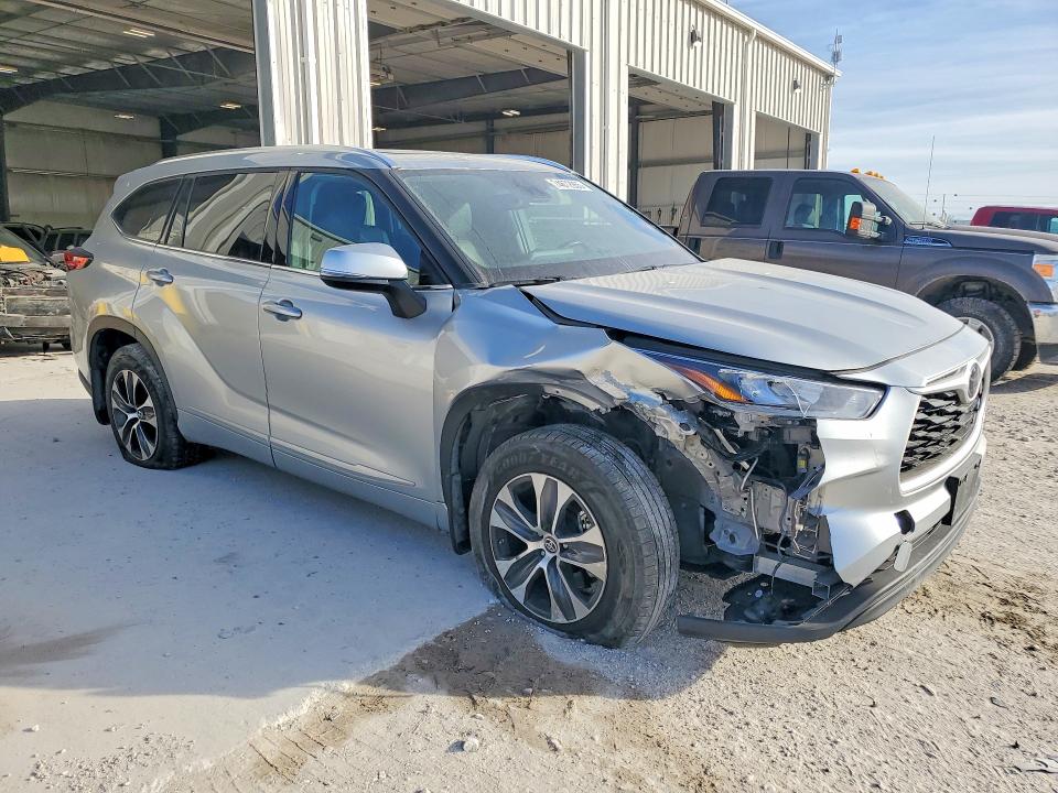 2020 Toyota Highlander VIN 5TDGZRBH5LS052639 COPART salvage auction — FRONT END, Ne - Cert Of Title-Salvage, sold $1,850 on 2026-07-21 (photo 4)