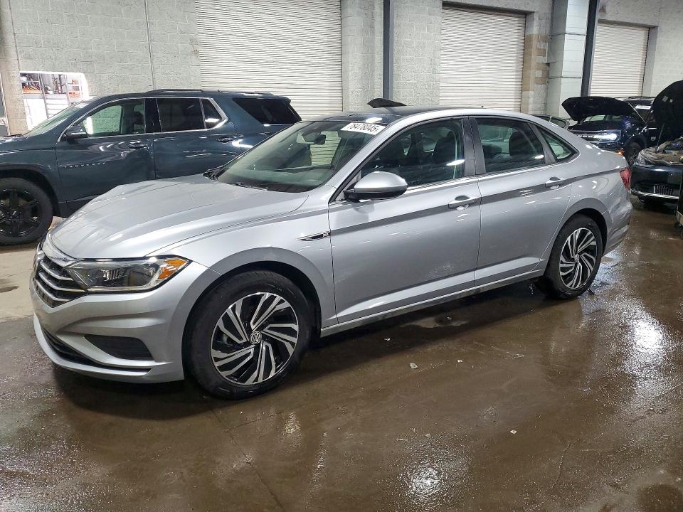 2021 Volkswagen Jetta VIN 3VWE57BU4MM069984 COPART salvage auction — FRONT END, MN - CERT OF TITLE-SALVAGE, sold $11,300 on 2026-07-02 (photo 1)