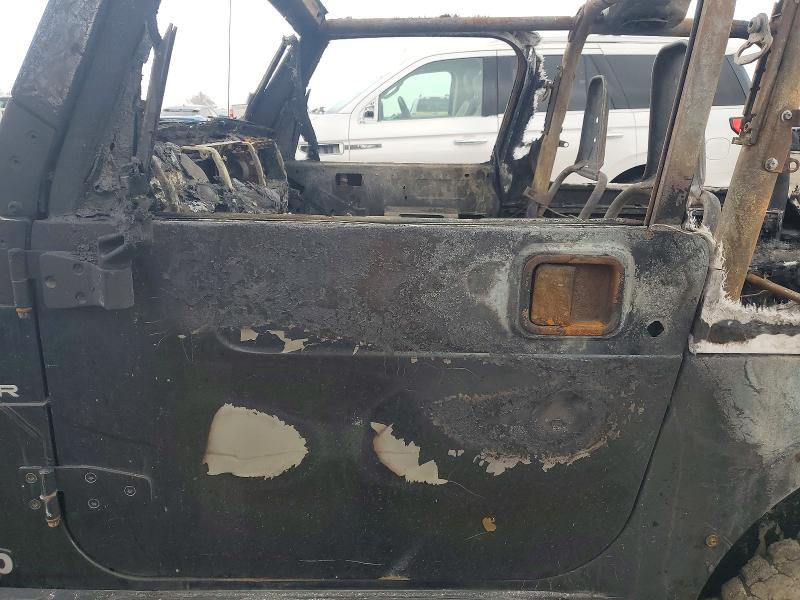 2001 Jeep Wrangler / VIN 1J4FA59S51P350462 COPART salvage auction — INTERIOR BURN, In - Bill Of Sale - Parts Only, sold $850 on 2026-07-02 (photo 7)