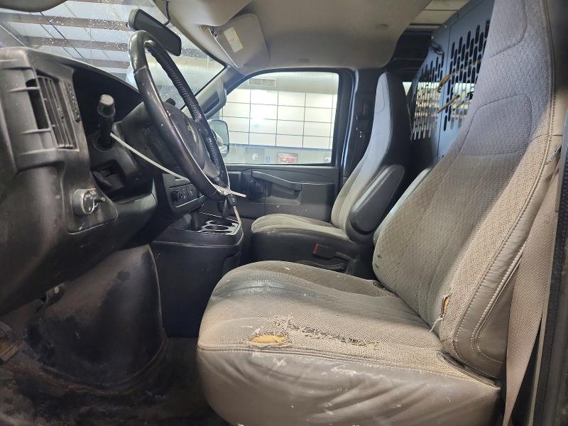 2016 Chevrolet Express 2500 VIN 1GCWGAFF5G1230337 COPART salvage auction — MINOR DENT/SCRATCHES, VT - CERTIFICATE OF TITLE, sold $450 on 2026-07-09 (photo 7)