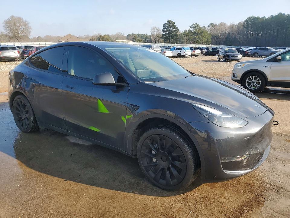 2024 Tesla Model y VIN 7SAYGDED8RF156841 COPART salvage auction — UNDERCARRIAGE, Ms - Cert Of Title-Salvaged, sold $13,500 on 2026-07-06 (photo 4)