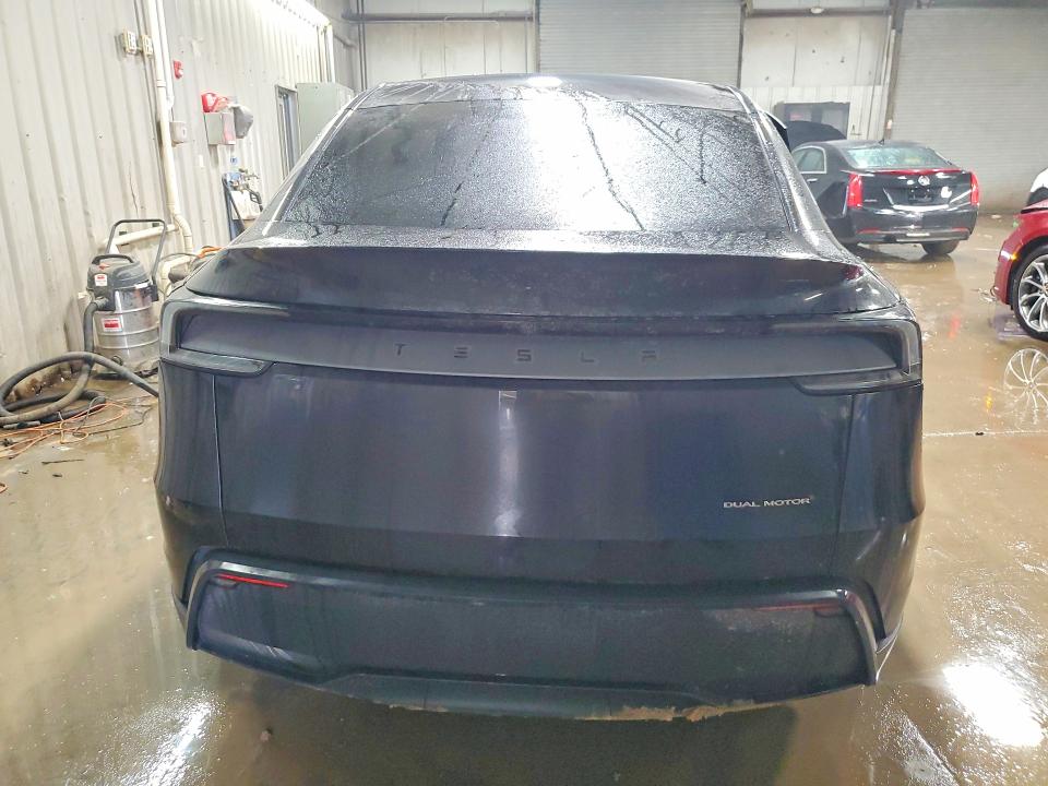 2026 Tesla Model y VIN 7SAYGDEE9TF402943 COPART salvage auction — SIDE, Il - Salvage Certificate, sold $20,800 on 2026-07-21 (photo 6)