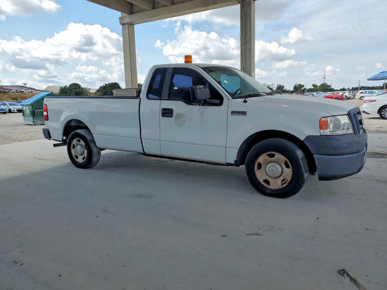 2008 Ford F-150 Lightning VIN 1FTRF12268KC11147 COPART salvage auction — Minor Dent/Scratches, FL - CERTIFICATE OF TITLE, sold $1,150 on 2026-07-02 (photo 4)